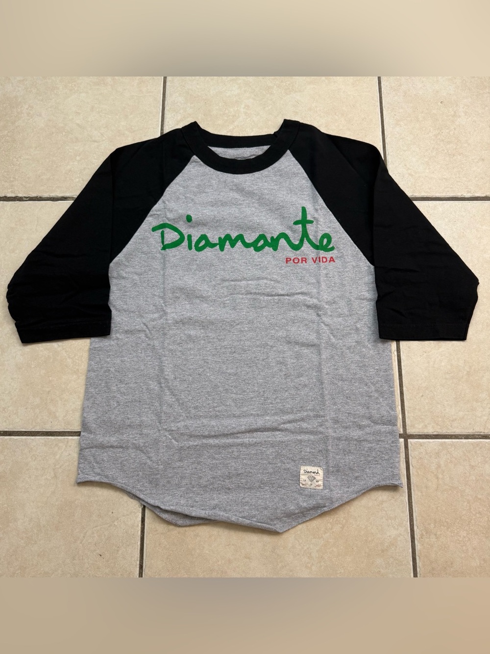 Diamond Supply “Diamante Por Vida” 3/4 Sleeve T Shirt Size M